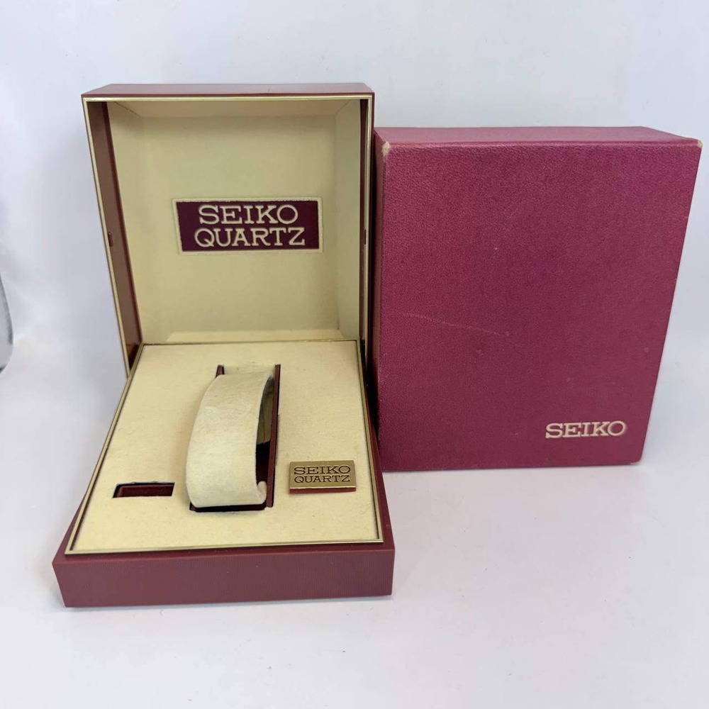 Vintage Seiko Quartz Watch Box Burgundy E-BL53 U with Outer Sleeve and Pillow